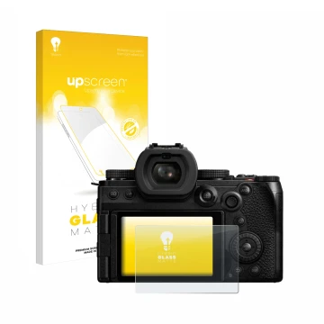 Face avant d’un emballage produit avec le logo de la marque upscreen. À côté, l’appareil Panasonic Lumix DC-S5II est représent