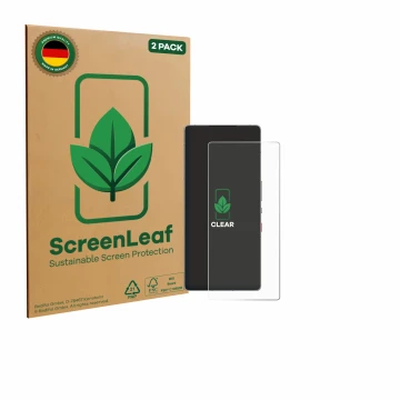 Face avant d’un emballage produit avec le logo de la marque ScreenLeaf. À côté, l’appareil ZTE Nubia Red Magic 10S Pro+ est re
