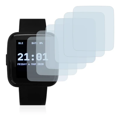 Image de l'appareil Pine64 PineTime avec une grande variété de protections d'écran.