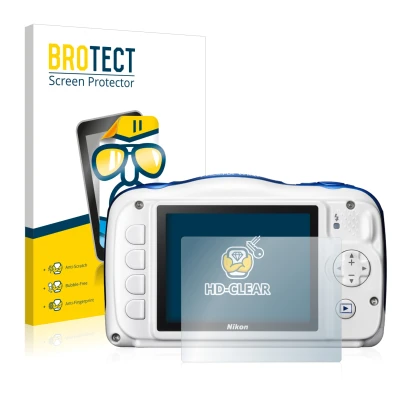 Face avant d’un emballage produit avec le logo de la marque BROTECT. À côté, l’appareil Nikon Coolpix W100 est représenté avec