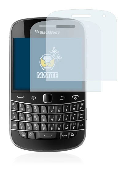 Image de l'appareil RIM BlackBerry Bold Touch 9900 avec une grande variété de protections d'écran.