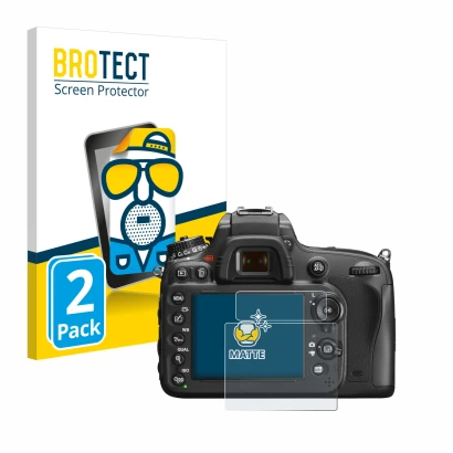 Face avant d’un emballage produit avec le logo de la marque BROTECT. À côté, l’appareil Nikon D600 est représenté avec la prot