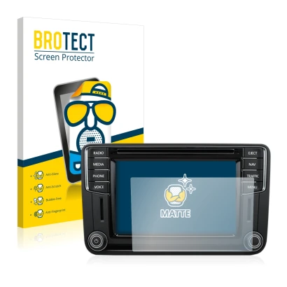 Face avant d’un emballage produit avec le logo de la marque BROTECT. À côté, l’appareil Volkswagen T6 2016 Discover Media Plus