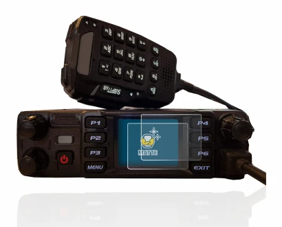 Image de l'appareil AnyTone AT-D578UV plus avec une grande variété de protections d'écran.