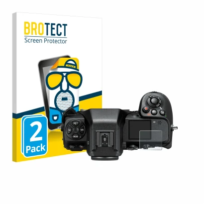 Face avant d’un emballage produit avec le logo de la marque BROTECT. À côté, l’appareil Nikon Z 8 (affichage des épaules) est