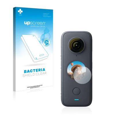 Face avant d’un emballage produit avec le logo de la marque upscreen. À côté, l’appareil Insta360 One X2 est représenté avec l