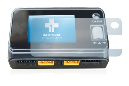 Image de l'appareil ToolkitRC M6D Dual Charger avec une grande variété de protections d'écran.