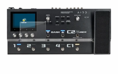 Image de l'appareil Boss GX-100 avec une grande variété de protections d'écran.