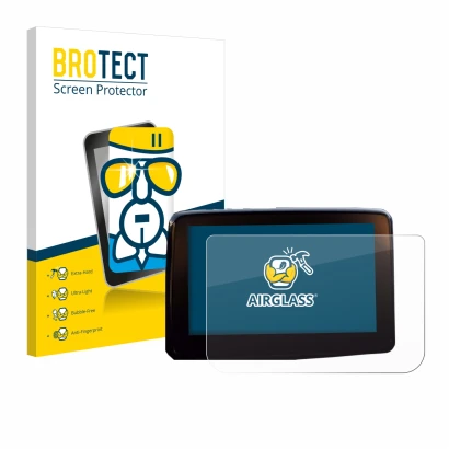 Face avant d’un emballage produit avec le logo de la marque BROTECT. À côté, l’appareil Mazda 2 BJ 2024 est représenté avec la