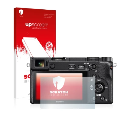 Face avant d’un emballage produit avec le logo de la marque upscreen. À côté, l’appareil Sony Alpha 6300 est représenté avec l