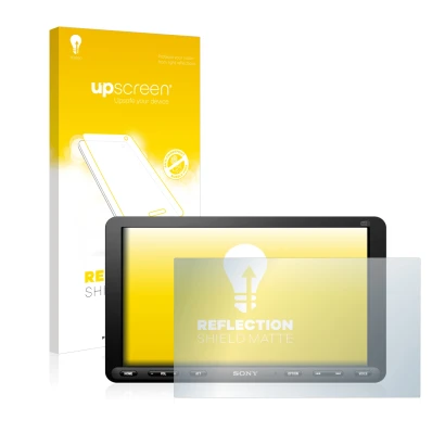 Face avant d’un emballage produit avec le logo de la marque upscreen. À côté, l’appareil Sony XAV-AX8050D est représenté avec