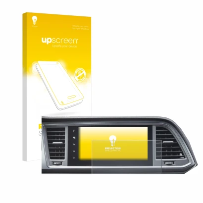 Face avant d’un emballage produit avec le logo de la marque upscreen. À côté, l’appareil Seat Cupra Ateca Facelift 2021 MiB 3