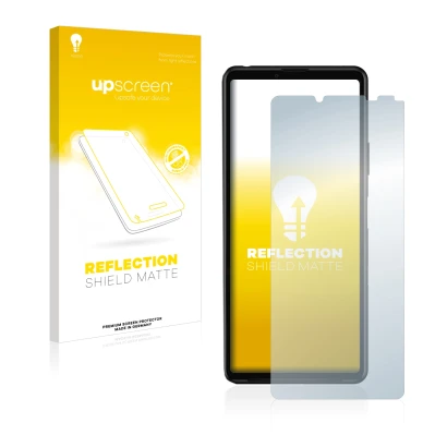 Face avant d’un emballage produit avec le logo de la marque upscreen. À côté, l’appareil Sony Xperia 10 III est représenté ave