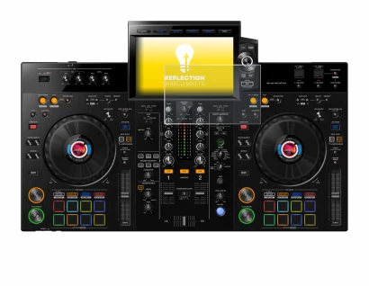 Image de l'appareil Pioneer XDJ-RX3 avec une grande variété de protections d'écran.
