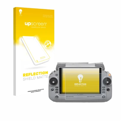 Face avant d’un emballage produit avec le logo de la marque upscreen. À côté, l’appareil DJI RC Plus 2 est représenté avec la 