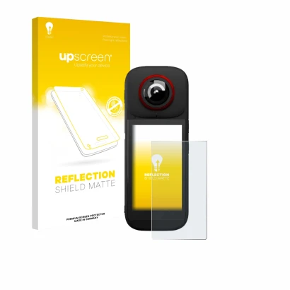 Face avant d’un emballage produit avec le logo de la marque upscreen. À côté, l’appareil Labpano PanoX V3 360° est représenté