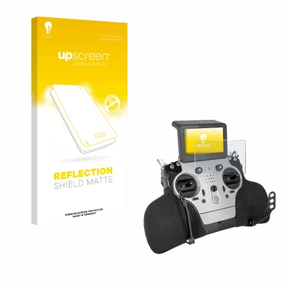 Face avant d’un emballage produit avec le logo de la marque upscreen. À côté, l’appareil PowerBox Systems Core est représenté 