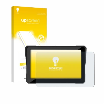 Face avant d’un emballage produit avec le logo de la marque upscreen. À côté, l’appareil Carpuride W702 Plus 7" est représenté