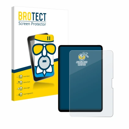 Face avant d’un emballage produit avec le logo de la marque BROTECT. À côté, l’appareil Apple iPad Pro 13" 2024 est représenté