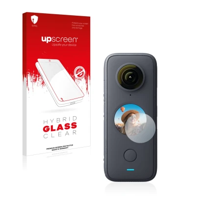 Face avant d’un emballage produit avec le logo de la marque upscreen. À côté, l’appareil Insta360 One X2 est représenté avec l