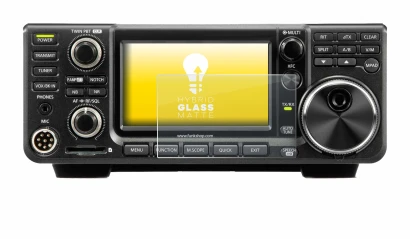 Image de l'appareil Icom IC-7300 avec une grande variété de protections d'écran.