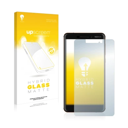 Face avant d’un emballage produit avec le logo de la marque upscreen. À côté, l’appareil Nokia 6.1 est représenté avec la prot