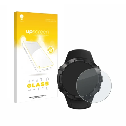 Face avant d’un emballage produit avec le logo de la marque upscreen. À côté, l’appareil Suunto 5 est représenté avec la prote