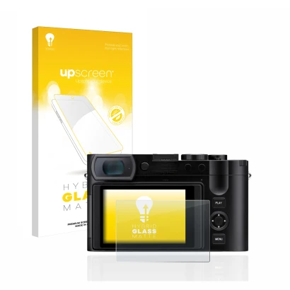 Face avant d’un emballage produit avec le logo de la marque upscreen. À côté, l’appareil Leica Q3 est représenté avec la prote