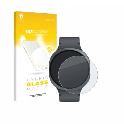 Face avant d’un emballage produit avec le logo de la marque upscreen. À côté, l’appareil Samsung Galaxy Watch 8 (44 mm) est re