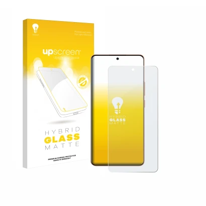 Face avant d’un emballage produit avec le logo de la marque upscreen. À côté, l’appareil realme P4 Pro 5G est représenté avec 