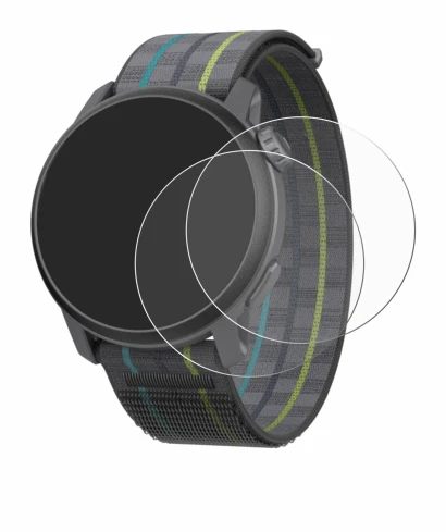 Image de l'appareil Coros Pace 3 avec une grande variété de protections d'écran.