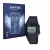 Face avant d’un emballage produit avec le logo de la marque Savvies. À côté, l’appareil Casio Unisex W-800H-1BVES est représen
