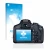 Face avant d’un emballage produit avec le logo de la marque upscreen. À côté, l’appareil Canon EOS 2000D est représenté avec l