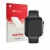 Face avant d’un emballage produit avec le logo de la marque upscreen. À côté, l’appareil Huawei Watch Fit 5 Pro est représenté
