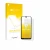 Face avant d’un emballage produit avec le logo de la marque upscreen. À côté, l’appareil Samsung Galaxy A02s est représenté av